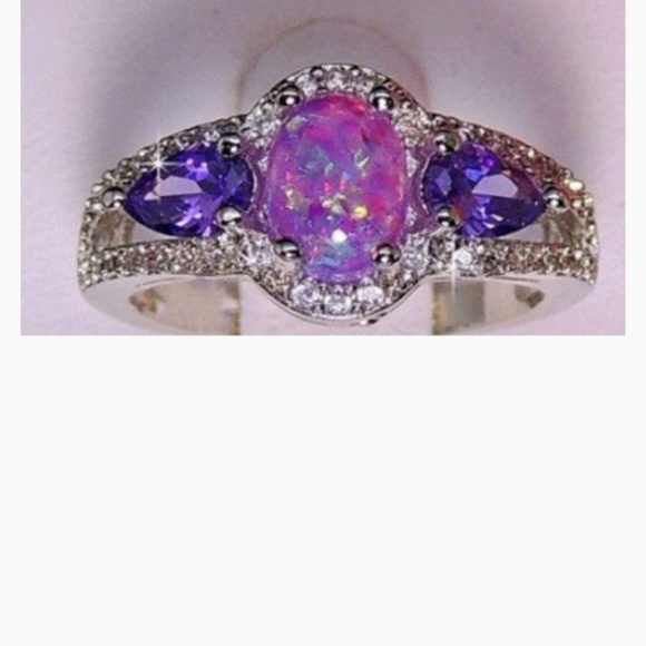 Stunning Purple Fire Opal Ring - Picture 2 of 6